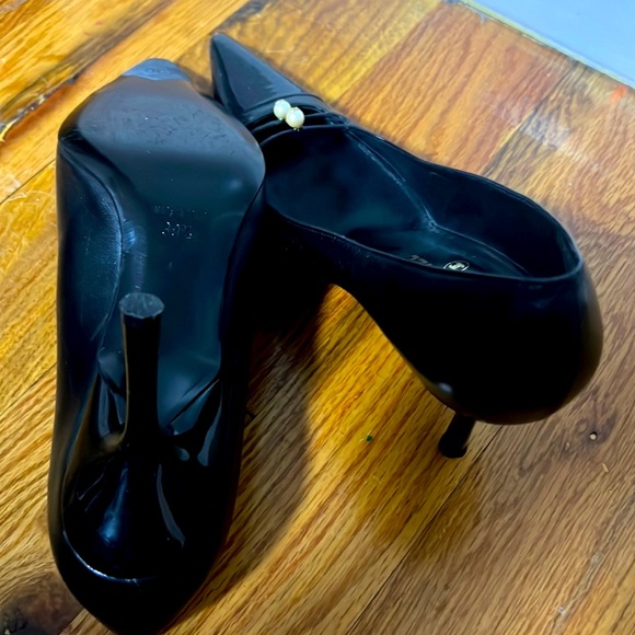 Chanel Vintage Pearl Straps Pointed Toe Pumps - Picture 2 of 6